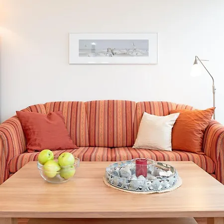 Yachthafen 6 Steuerbord Grömitz