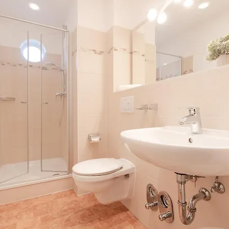 Yachthafen 6 Steuerbord