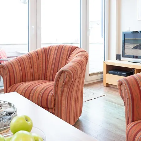 Yachthafen 6 Steuerbord * Grömitz